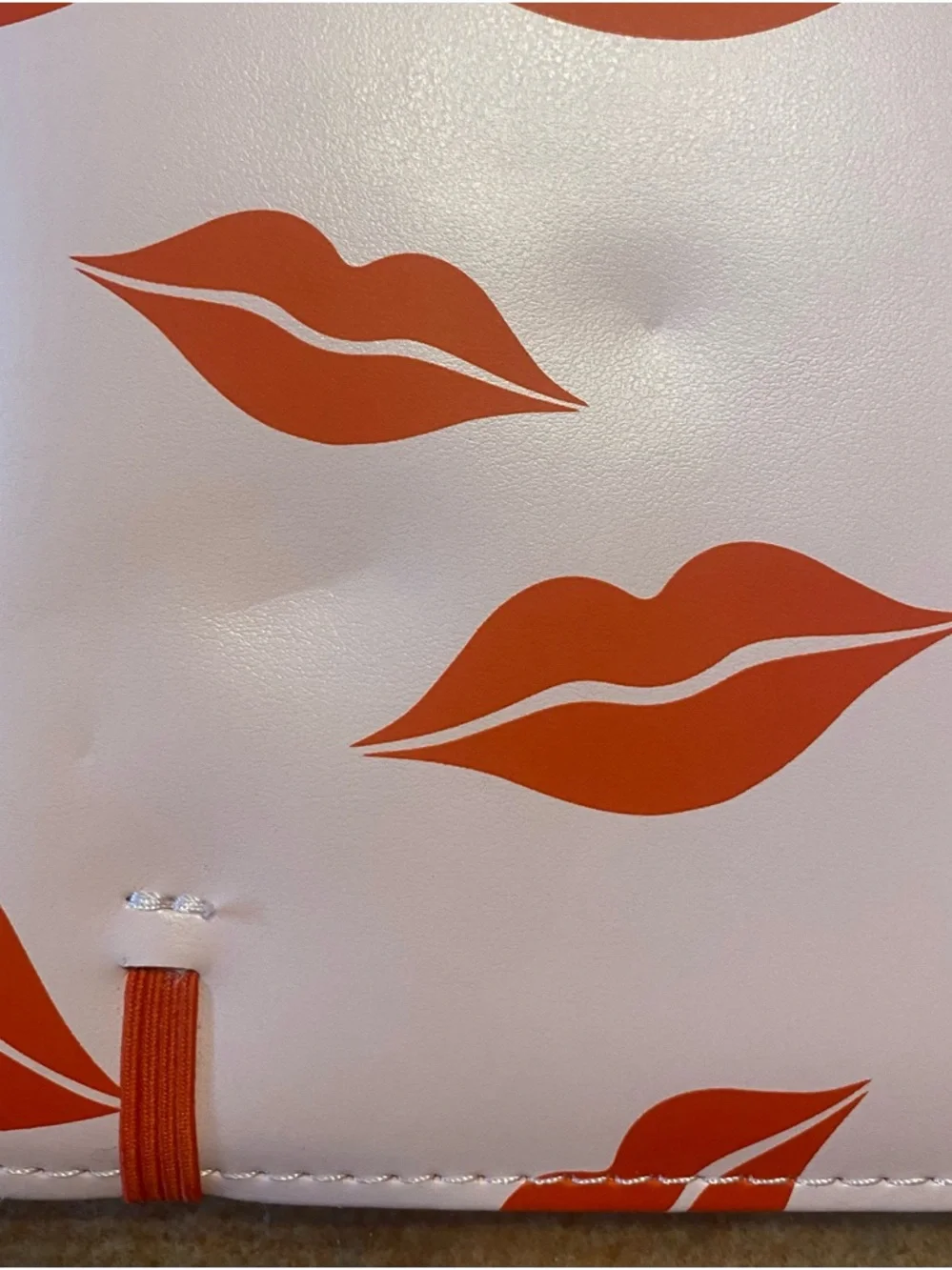 Kate Spade New York Lips Notepad Folio New❣️💋💋💋